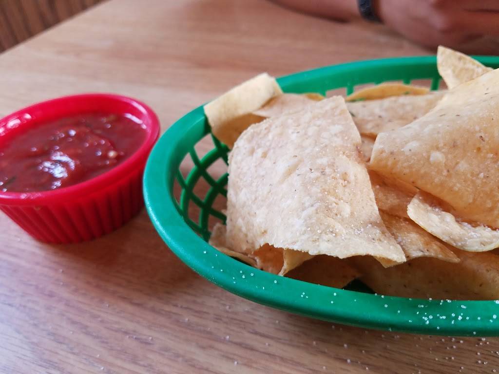 Larrys Texas Cafe & Cantina | restaurant | 210 S Richmond Rd, Wharton, TX 77488, USA | 9795323801 OR +1 979-532-3801