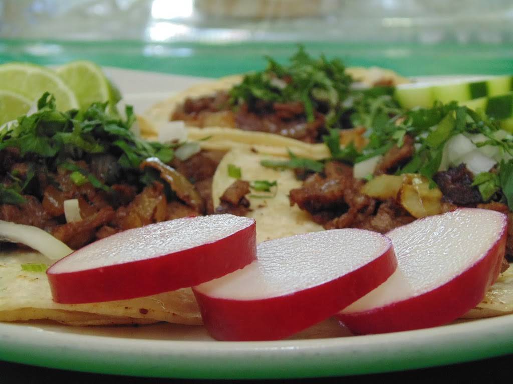 Los Potrillos | restaurant | 150 Port Richmond Ave, Staten Island, NY 10302, USA | 7188150440 OR +1 718-815-0440