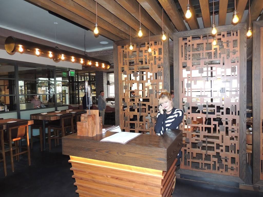 Tanners | restaurant | 21080 Pacific Coast Hwy, Huntington Beach, CA 92648, USA | 7146986130 OR +1 714-698-6130