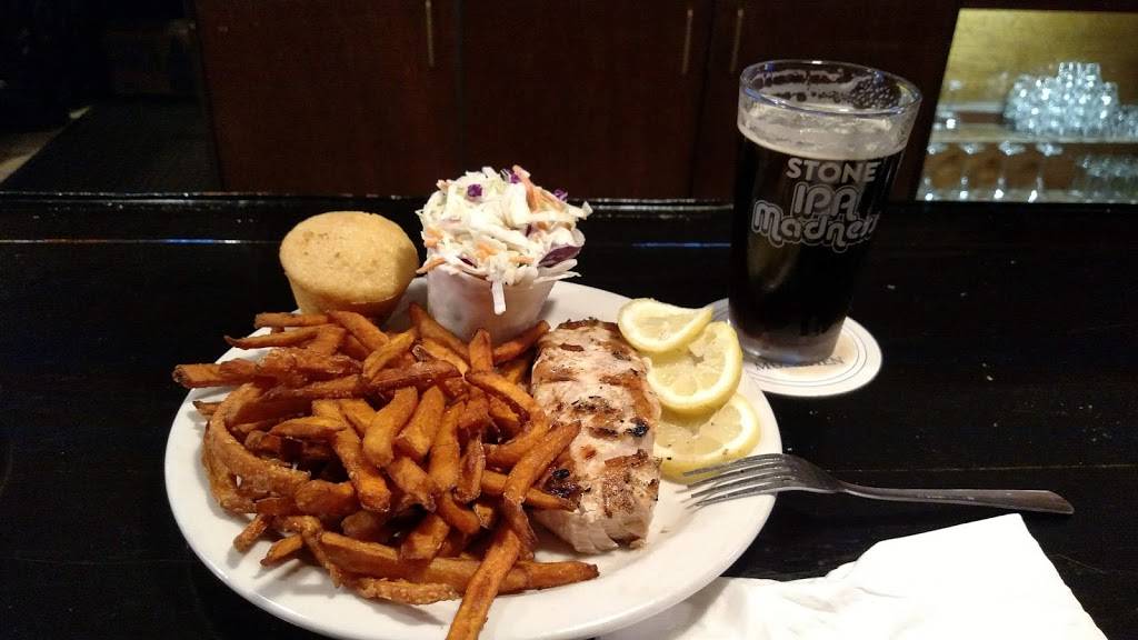 Holy Smoke | restaurant | 241 NY-6N, Mahopac, NY 10541, USA | 8456289795 OR +1 845-628-9795