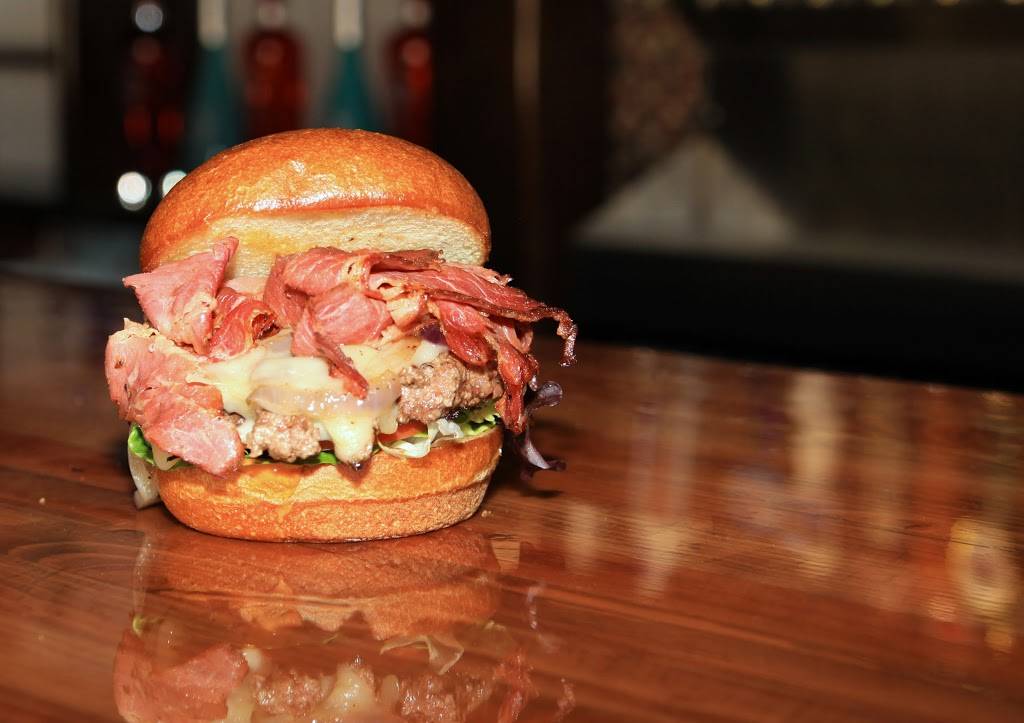 Warrens Craft Burger | restaurant | 258 25th St #2302, Ogden, UT 84401, USA | 8017815005 OR +1 801-781-5005