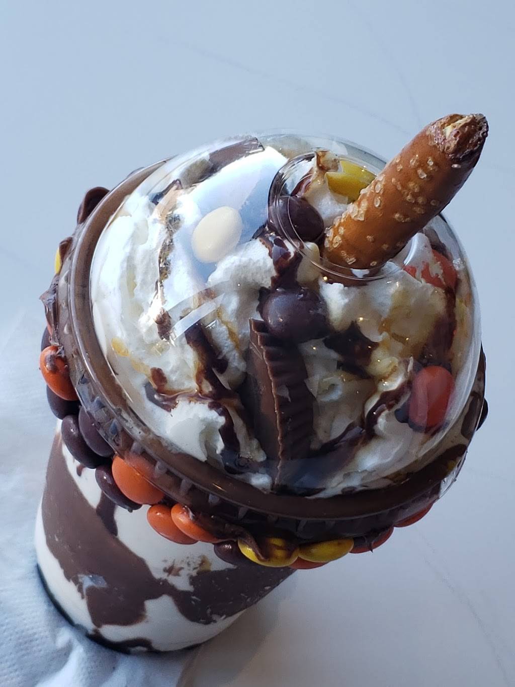 Jenavies Cafe | restaurant | 2920 Bruckner Blvd, Bronx, NY 10465, USA | 7186841324 OR +1 718-684-1324