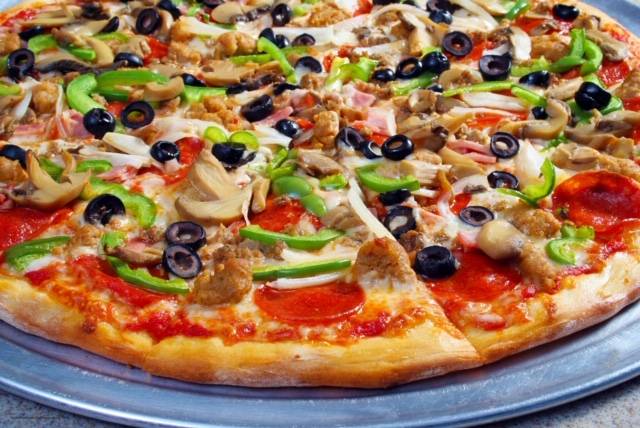 Famous Andys Pizzeria | meal delivery | 4875, 3300 Hwy 17 S, North Myrtle Beach, SC 29582, USA | 8432723030 OR +1 843-272-3030