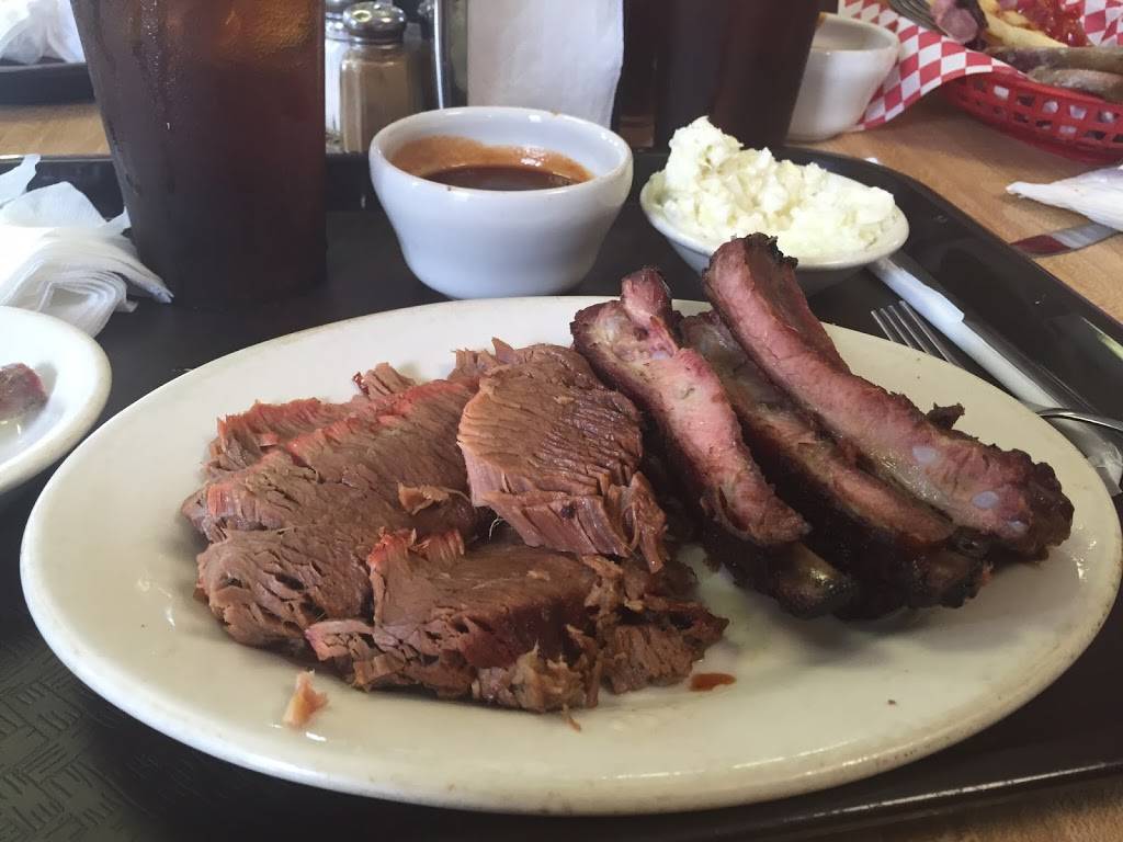 Macs Bar-B-Que | restaurant | 3933 Main St, Dallas, TX 75226, USA | 2148230731 OR +1 214-823-0731