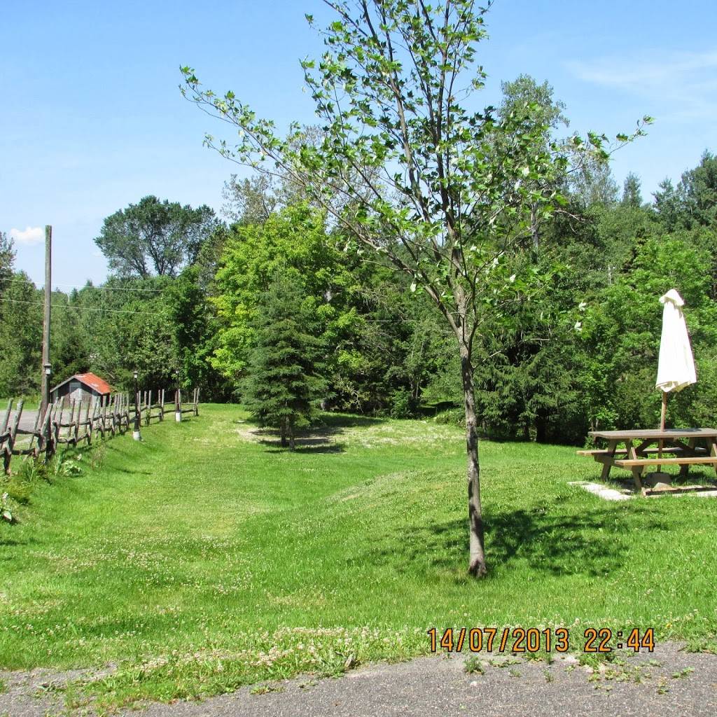 La Bouche Bée | restaurant | 162 rang Ste-Catherine, Saint-Sylvestre, QC G0S 3C0, Canada | 4185962266 OR +1 418-596-2266