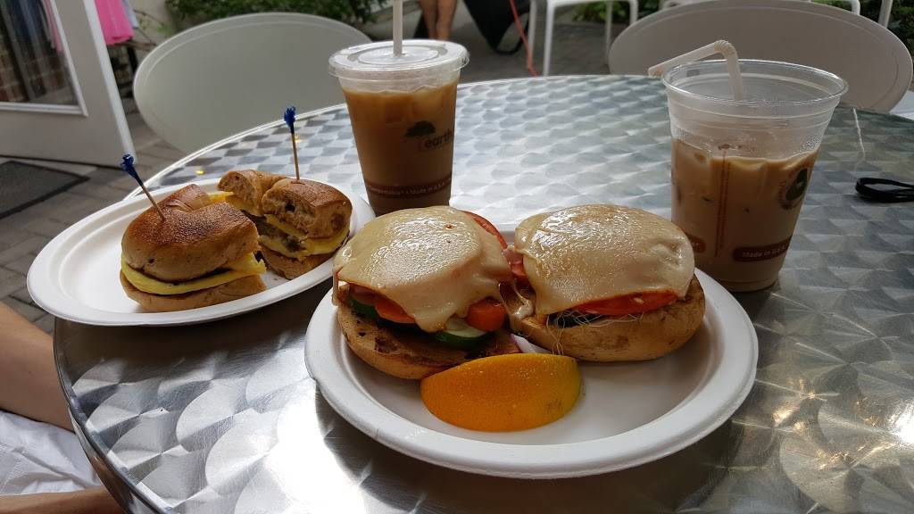 Loris Cafe | cafe | 39 Baltimore Ave, Rehoboth Beach, DE 19971, USA | 3022263066 OR +1 302-226-3066