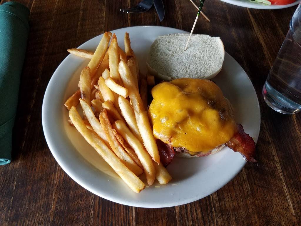 Squires Pub | restaurant | South, 1720 US-1, Southern Pines, NC 28387, USA | 9106951161 OR +1 910-695-1161