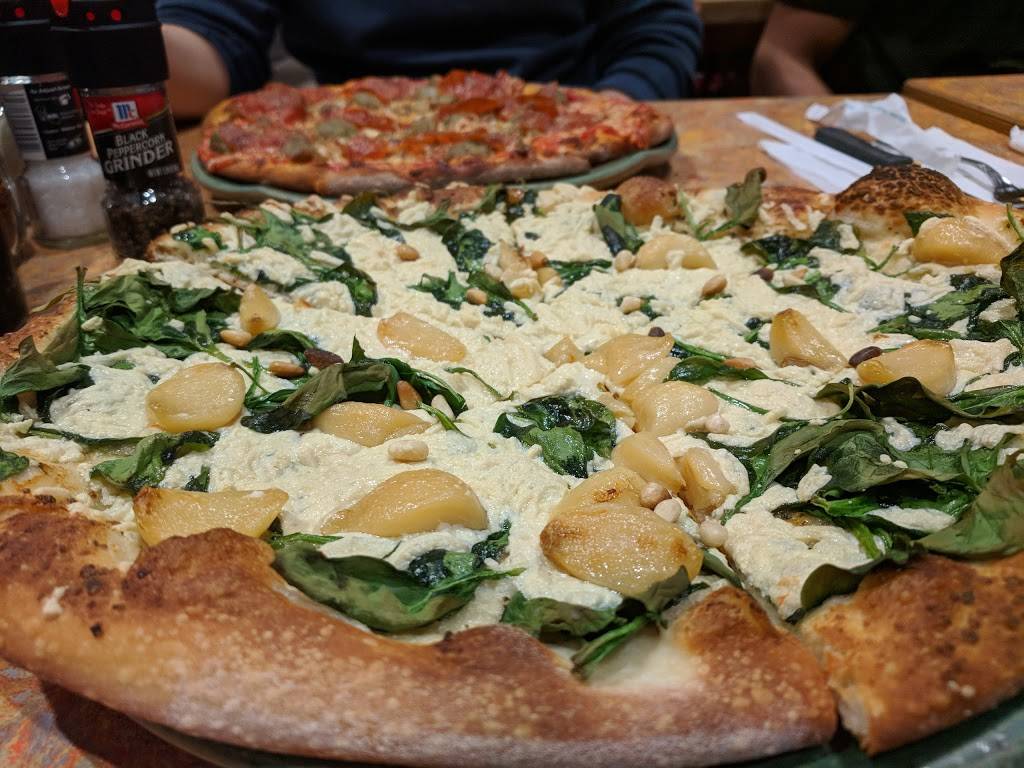 SPIN! Pizza | restaurant | 2670 5th St, Alameda, CA 94501, USA | 5107697492 OR +1 510-769-7492