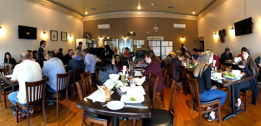 Pho Hot | restaurant | 6306 San Fernando Rd, Glendale, CA 91201, USA | 8186962255 OR +1 818-696-2255