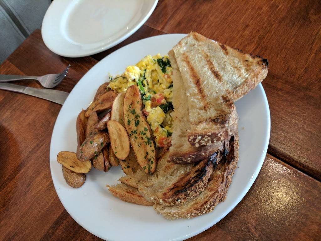 Fogs Kitchen | restaurant | 12938 Sir Francis Drake Blvd, Inverness, CA 94937, USA | 4156699696 OR +1 415-669-9696