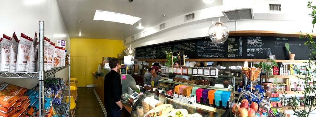 V Cafe | restaurant | 7013, 8164 Melrose Ave, Los Angeles, CA 90046, USA | 3239519577 OR +1 323-951-9577