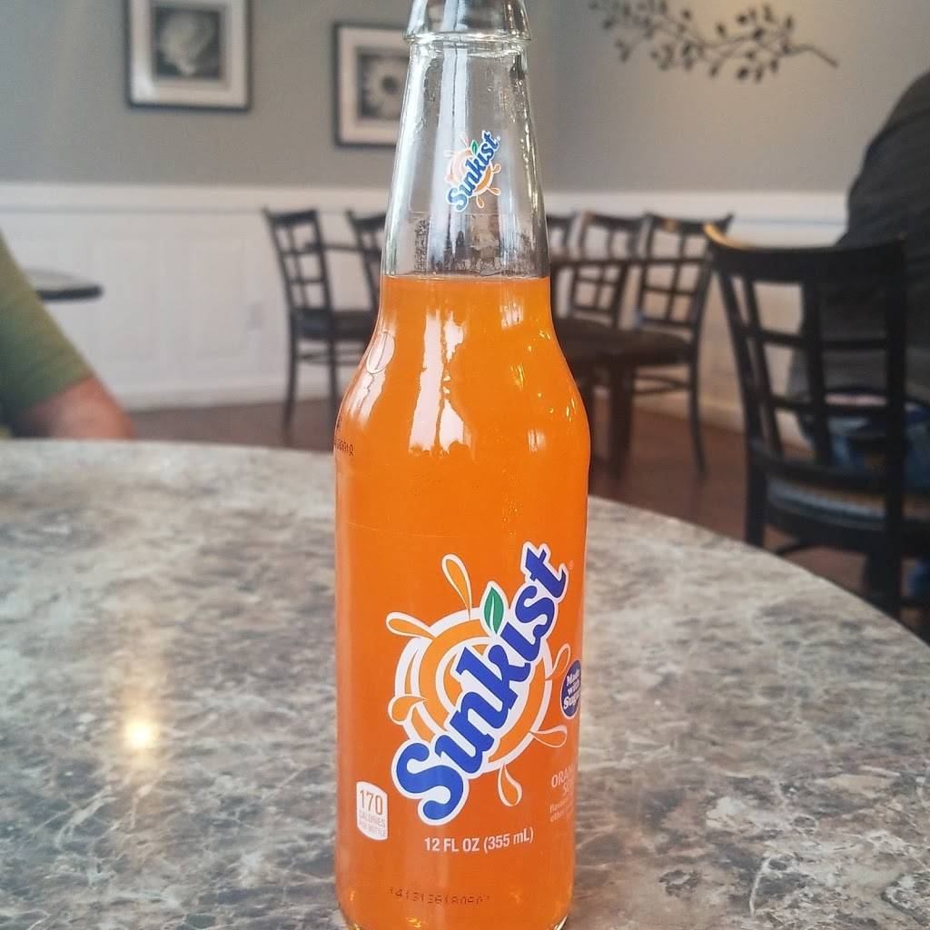 Rideout Market & Grill | restaurant | 348 Augusta-Rockland Rd, Windsor, ME 04363, USA | 2075497000 OR +1 207-549-7000