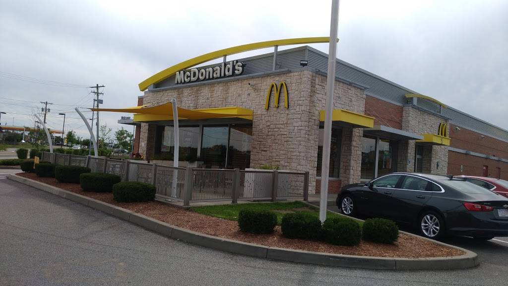 McDonalds | cafe | 15 Meetinghouse Ln, Sagamore Beach, MA 02562, USA | 5088885225 OR +1 508-888-5225