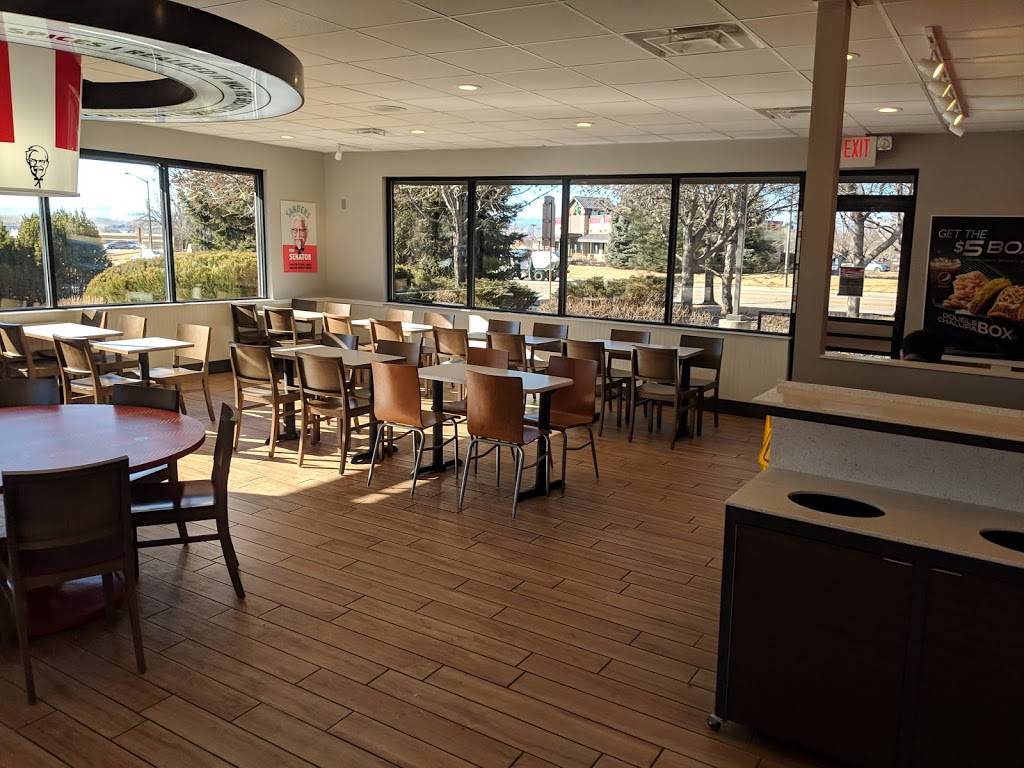Taco Bell | meal takeaway | 115 W 65th St, Loveland, CO 80538, USA | 9706672336 OR +1 970-667-2336