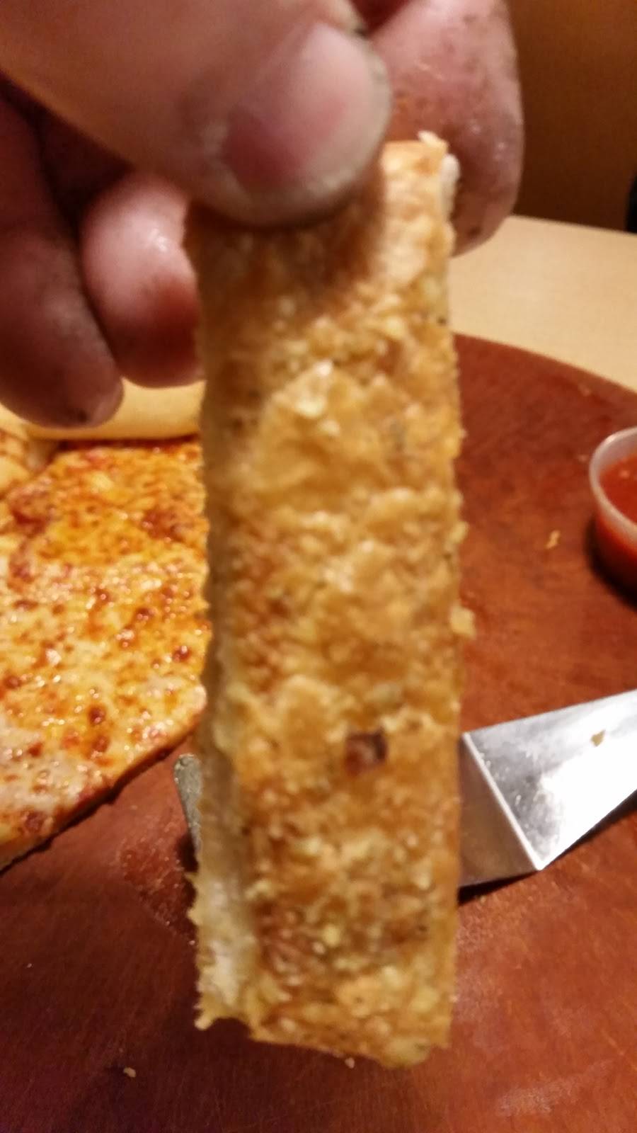 Pizza Hut | meal takeaway | 8134 Douglas Ave, Urbandale, IA 50322, USA | 5152768534 OR +1 515-276-8534