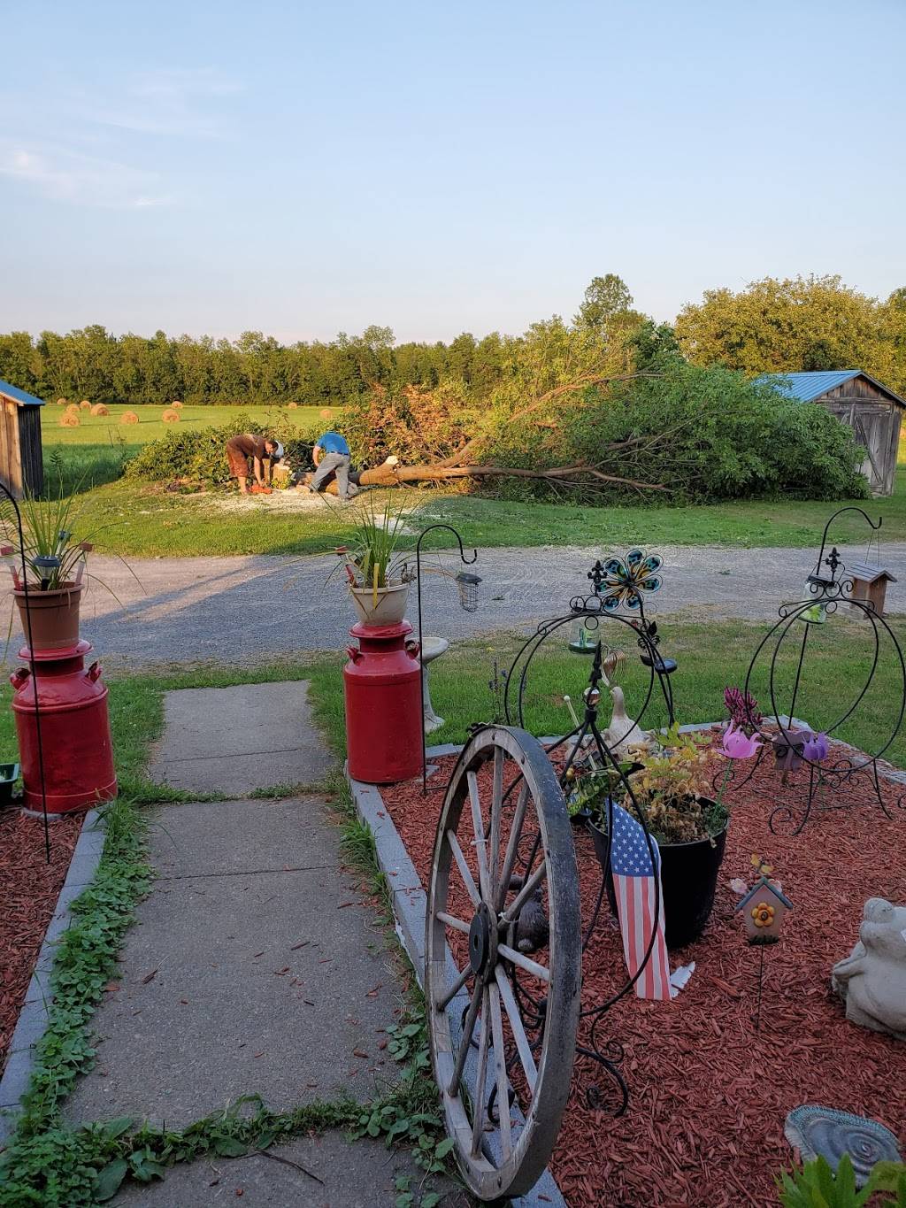 Jeans Beans | restaurant | 259 Eastern Blvd, Watertown, NY 13601, USA | 3157887460 OR +1 315-788-7460