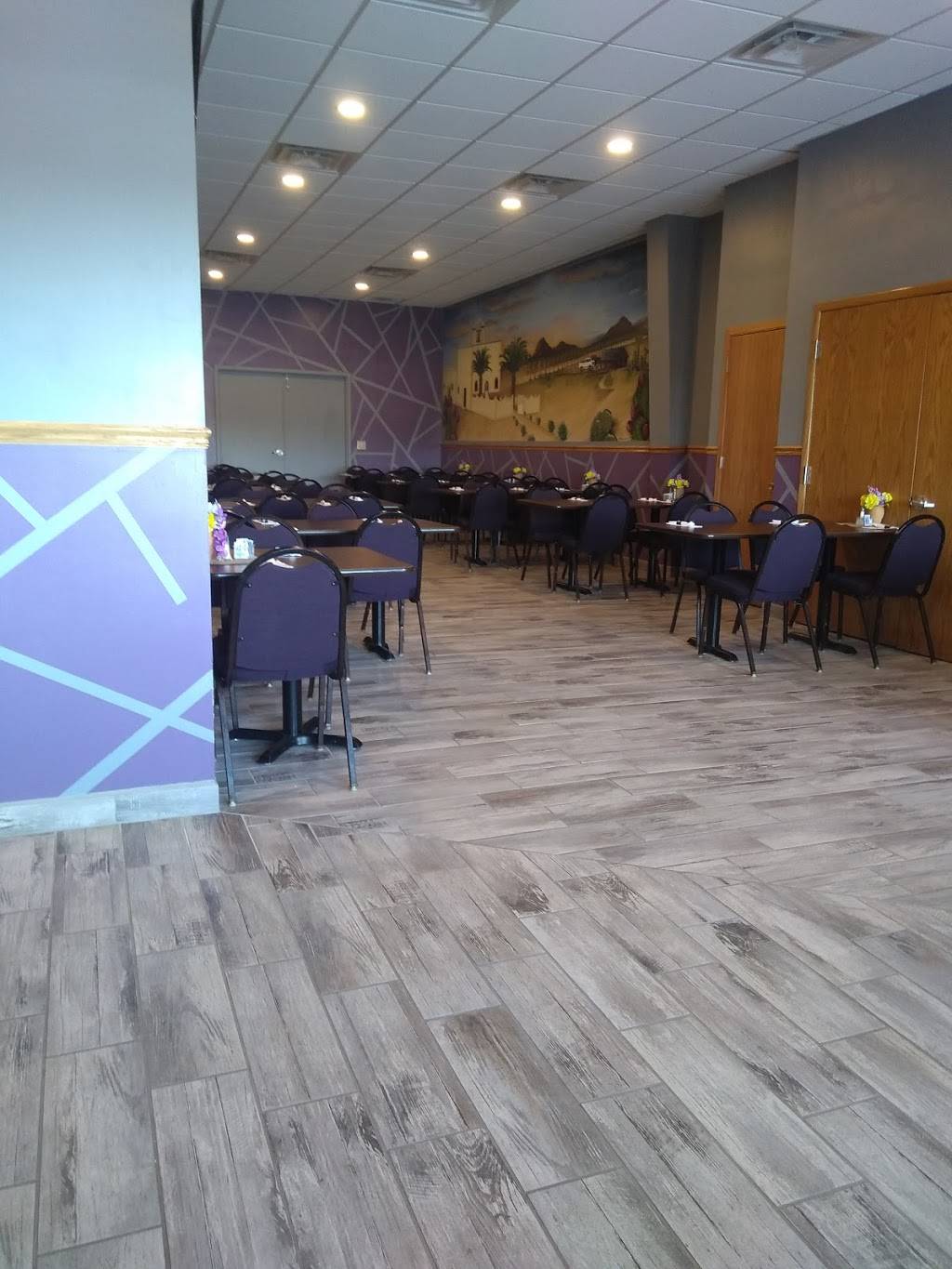 Buenavista Banquets & Restaurant | restaurant | 7507 W Oklahoma Ave, Milwaukee, WI 53219, USA | 4145732918 OR +1 414-573-2918