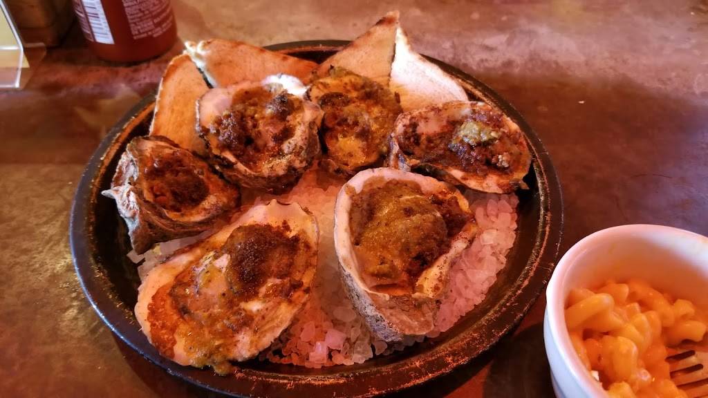 Lucys Fried Chicken | restaurant | 2218 College Ave, Austin, TX 78704, USA | 5122972423 OR +1 512-297-2423