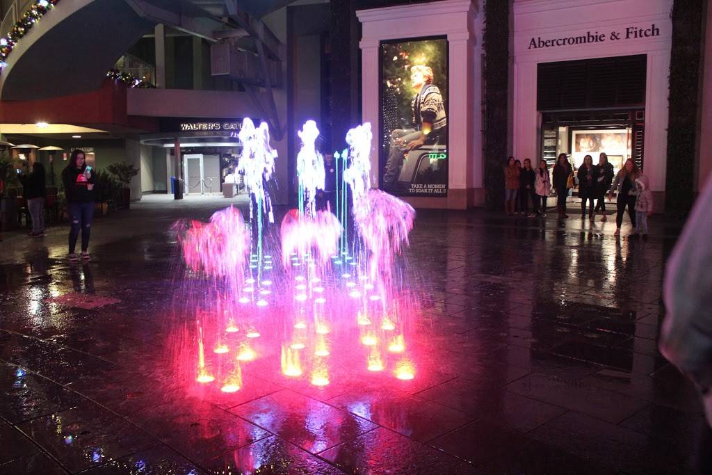 Funnel Fun | restaurant | 11707 Acacia Ave, Hawthorne, CA 90250, USA | 4247893200 OR +1 424-789-3200