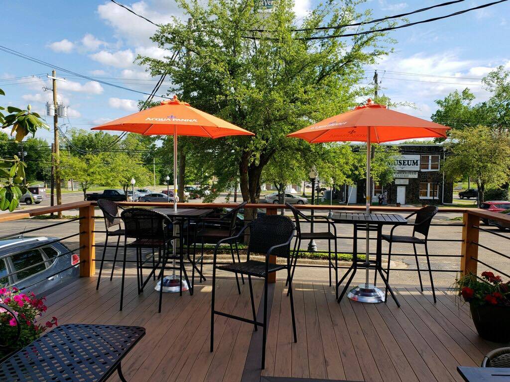 The Chophouse on Bankhead | restaurant | 102 Main St, Mt Vernon, TX 75457, USA | 9032702600 OR +1 903-270-2600