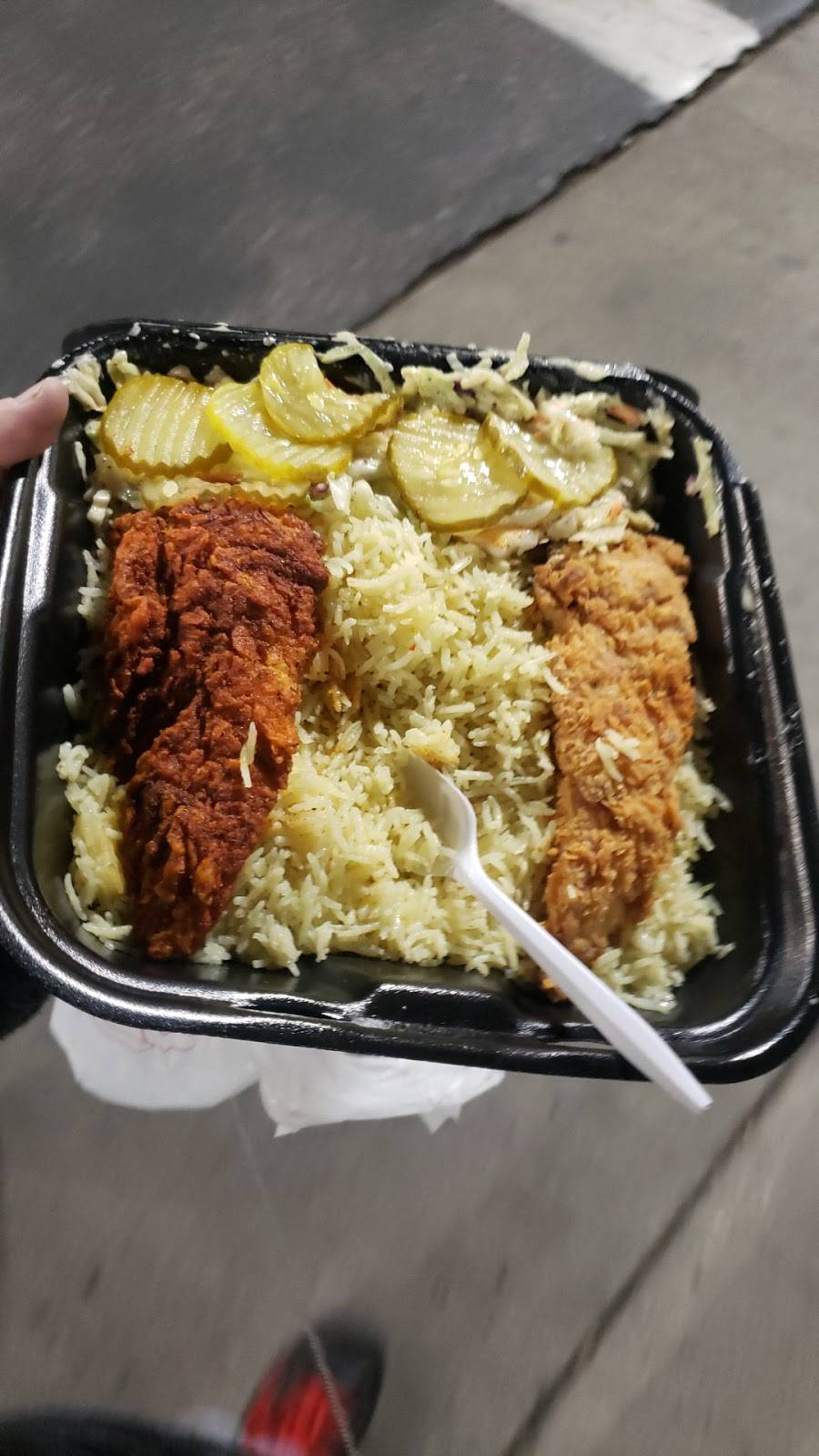 Angry chickz | restaurant | 8263 Sepulveda Blvd, Panorama City, CA 91402, USA | 7475294430 OR +1 747-529-4430