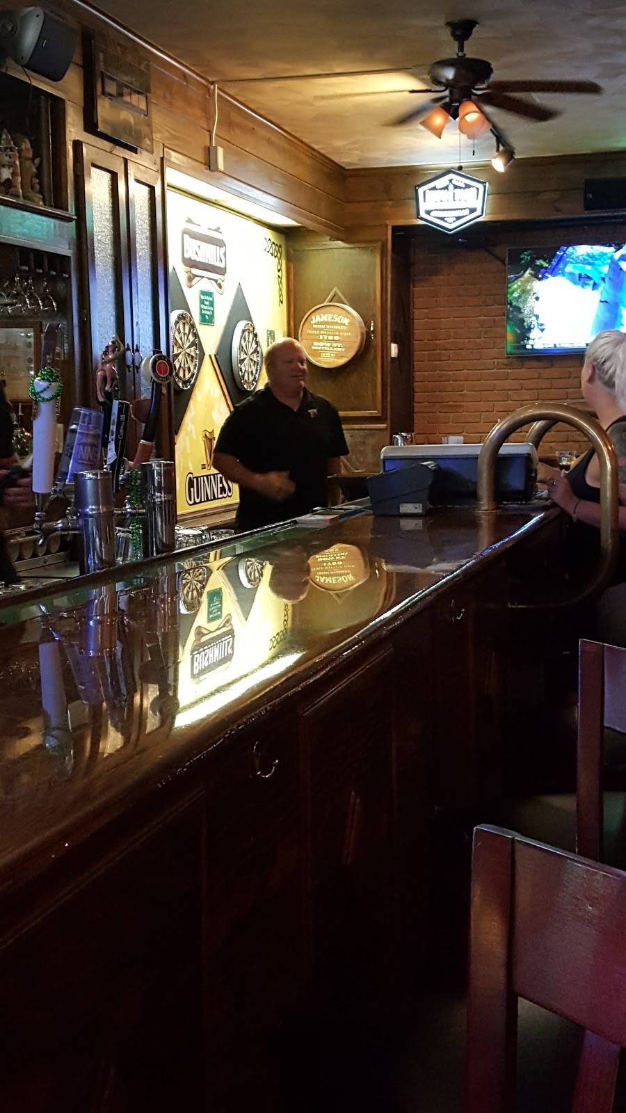 McKs Tavern | restaurant | 218 S Beach St, Daytona Beach, FL 32114, USA | 3862383321 OR +1 386-238-3321