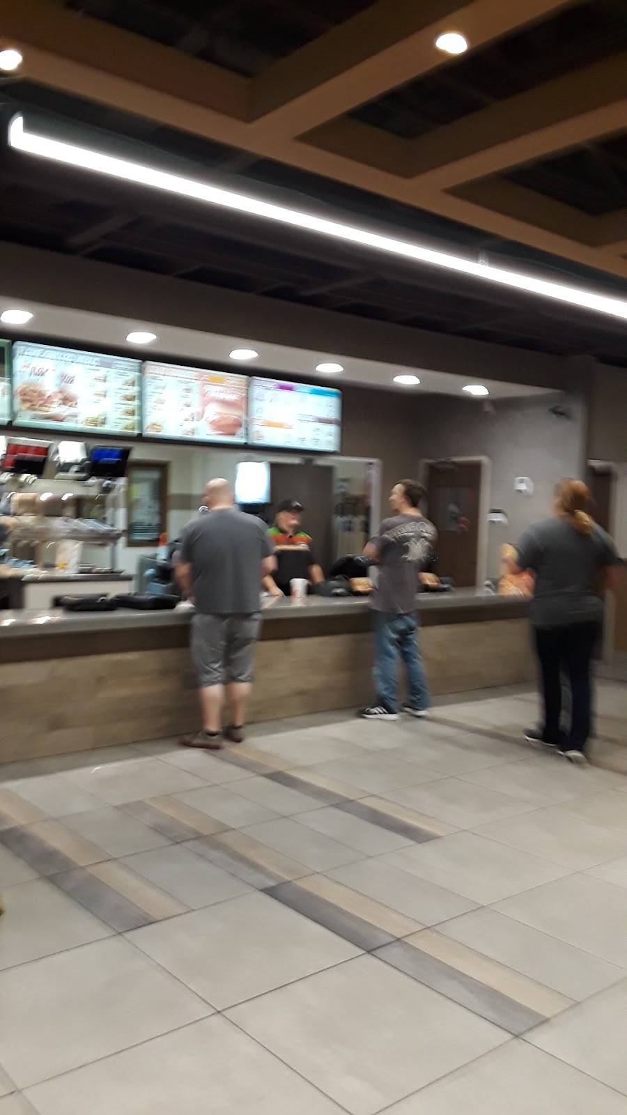 Burger King | restaurant | 1077 S Jefferson Ave, Lebanon, MO 65536, USA | 4175325910 OR +1 417-532-5910