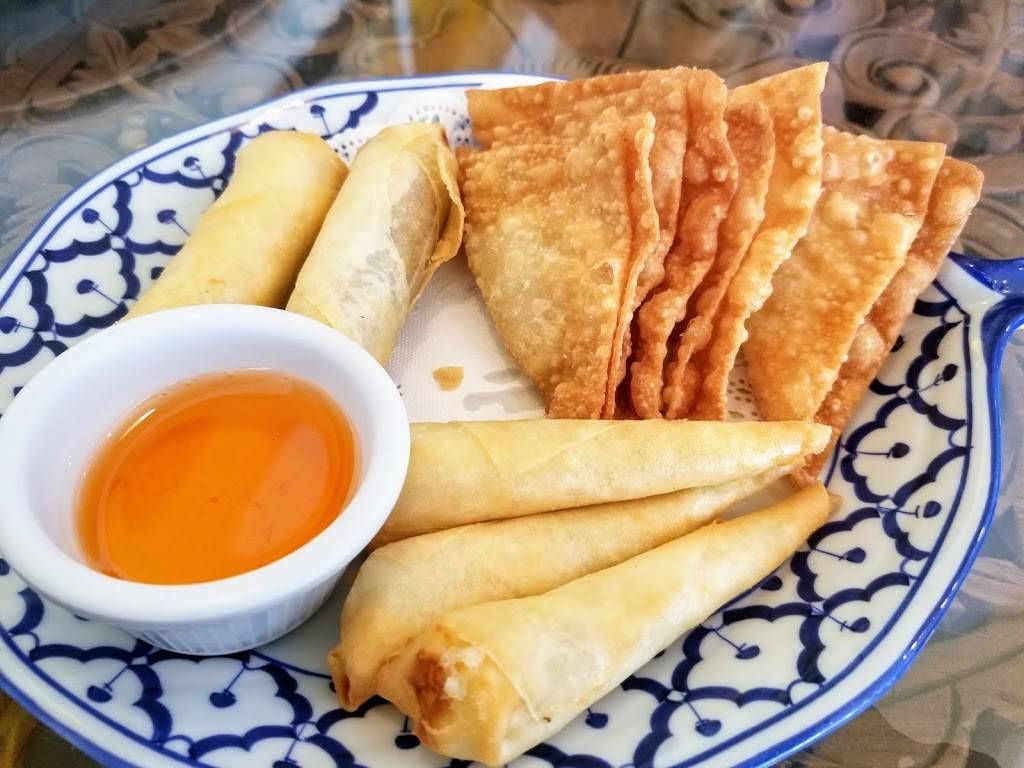 Thai Basil | restaurant | 5466 Del Amo Blvd, Long Beach, CA 90808, USA | 5629381452 OR +1 562-938-1452