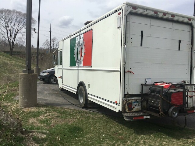 Taqueria La Familia | restaurant | 3221 Center Point Rd NE, Cedar Rapids, IA 52402, USA | 3196519812 OR +1 319-651-9812