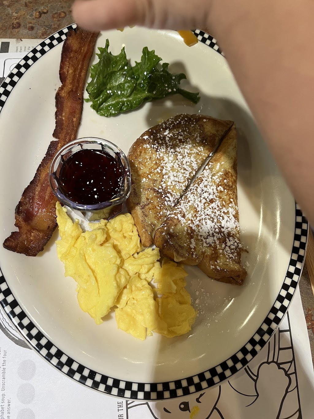 Black Bear Diner San Antonio | restaurant | 2707 SE Military Dr, San Antonio, TX 78223, USA | 9565529354 OR +1 956-552-9354