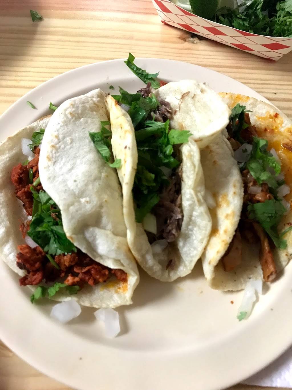 Hermanos Cruz Barbacoa Estilo Ixmiquilpan Hgo. | restaurant | 111 E Centerville Rd, Garland, TX 75041, USA | 9729264180 OR +1 972-926-4180