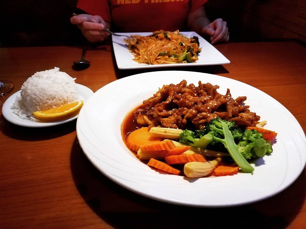 Thai Spice | restaurant | 18931 E Valley View Pkwy ste d, Independence, MO 64055, USA | 8167956789 OR +1 816-795-6789