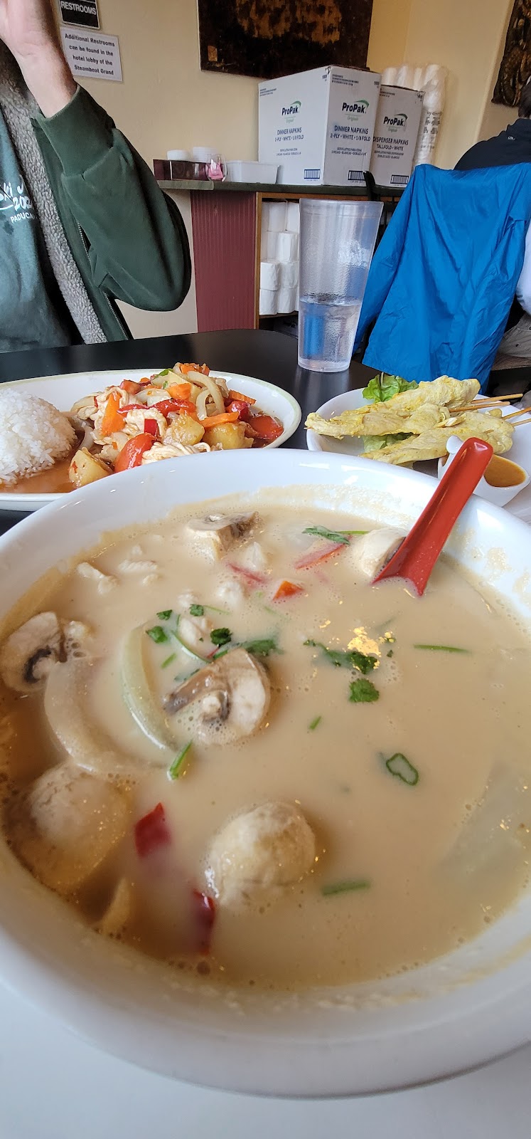 Talay Thai | restaurant | 2300 Mt Werner Cir, Steamboat Springs, CO 80487, USA | 9707612923 OR +1 970-761-2923