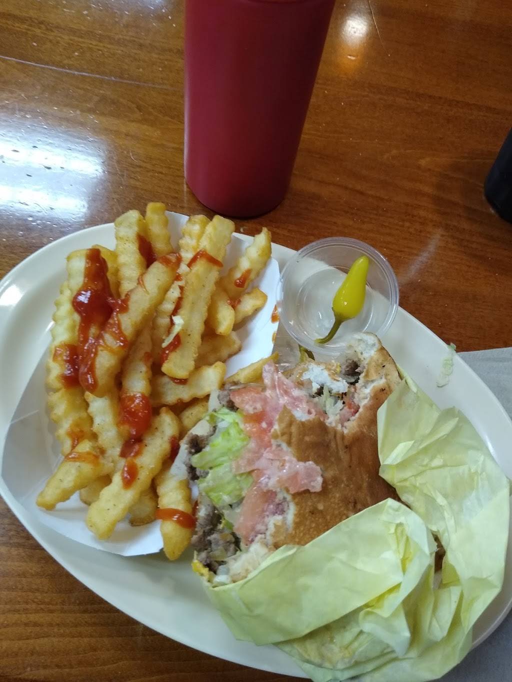 Luis Burgers | restaurant | 1565 White Ln, Bakersfield, CA 93307, USA | 6613974080 OR +1 661-397-4080