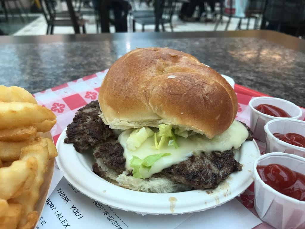 Tom Wahls Eastview Mall | restaurant | 7979 Pittsford Victor Rd, Victor, NY 14564, USA | 5854254860 OR +1 585-425-4860