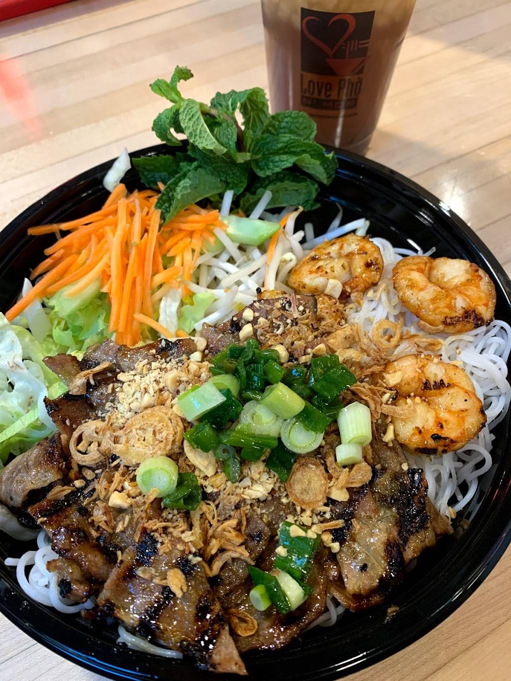 Love Pho Cafe | restaurant | 550 Collection Blvd Ste 120, Oxnard, CA 93036, USA | 8054851881 OR +1 805-485-1881