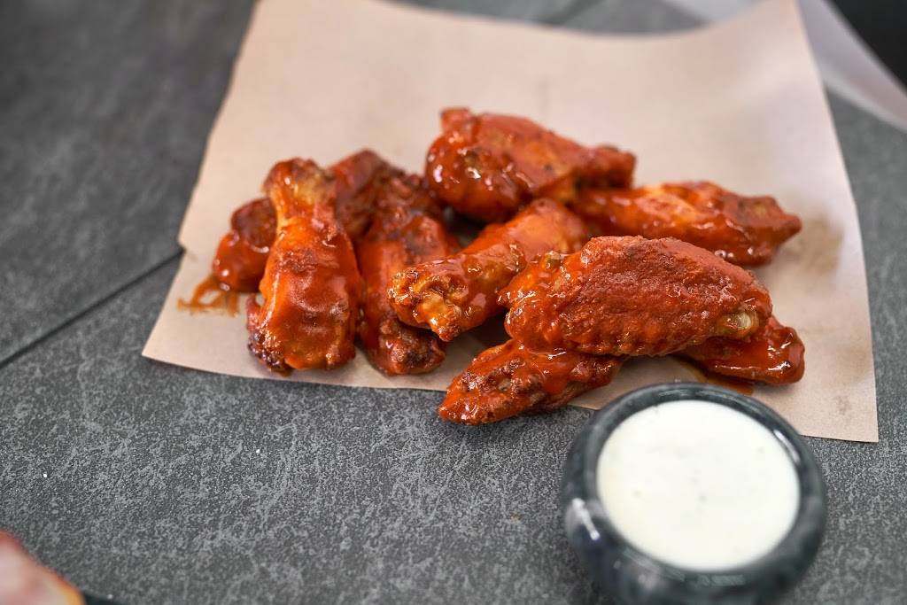 Fresh Brothers Corporate Office | restaurant | 11120 Hindry Ave, Los Angeles, CA 90045, USA | 3106420533 OR +1 310-642-0533