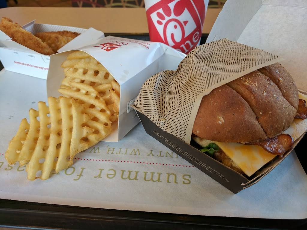 Chick-fil-A | restaurant | 18605 Gridley Rd, Cerritos, CA 90703, USA | 5629249408 OR +1 562-924-9408