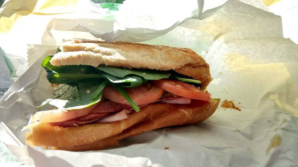 Subway | meal takeaway | 15279 Maple Valley Hwy Suite 600, Renton, WA 98058, USA | 4254811115 OR +1 425-481-1115