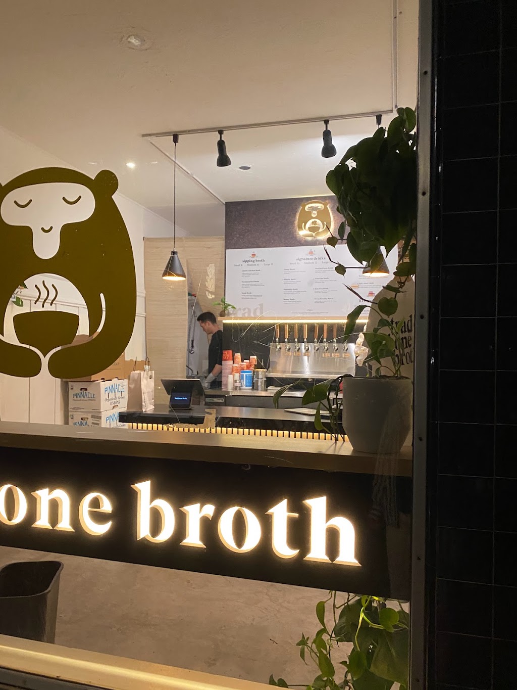 Trad Bone Broth | restaurant | 3903 24th St, San Francisco, CA 94114, USA | 6286880118 OR +1 628-688-0118