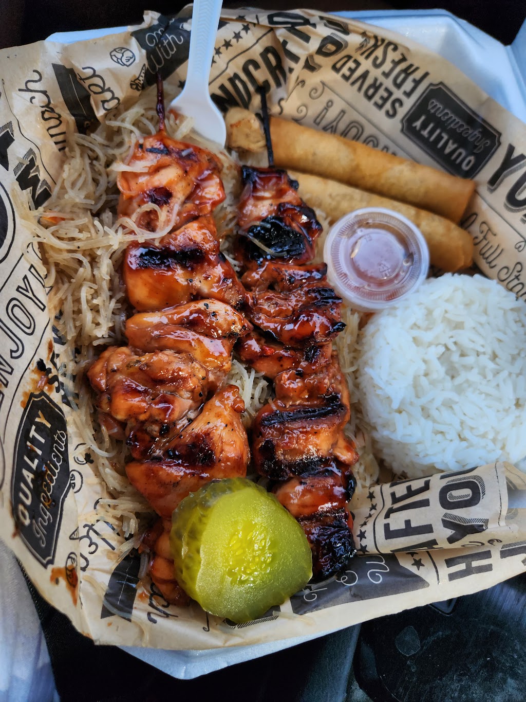 Ejelyns Kitchen | restaurant | Food Truck next to Woodsies Hilltop Bar, 5204 Mobile Hwy, Pensacola, FL 32526, USA | 8507760778 OR +1 850-776-0778