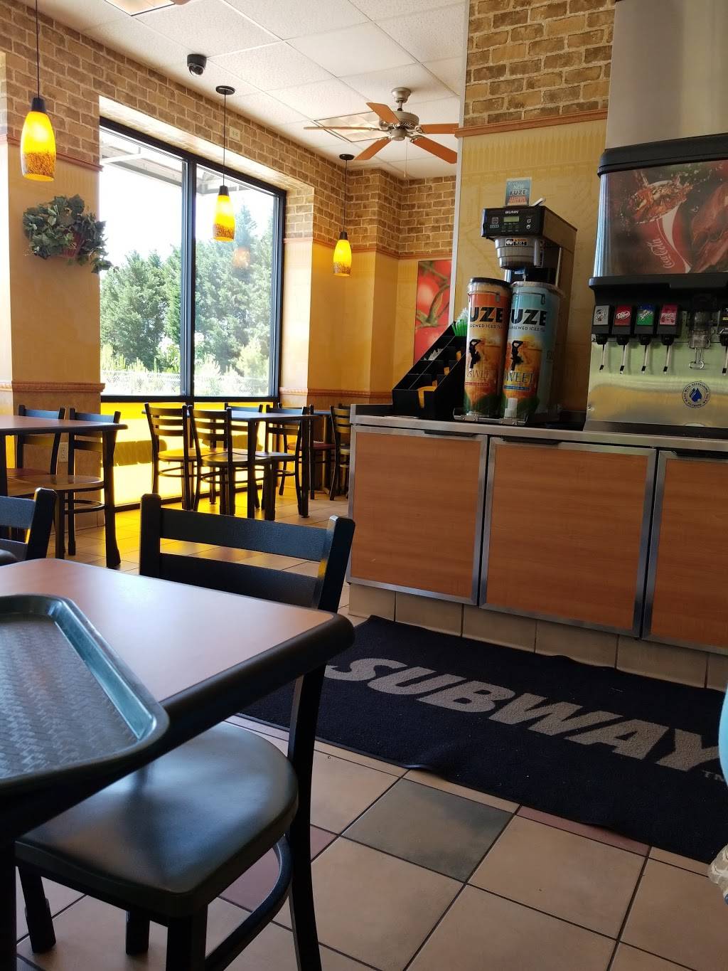 Subway | restaurant | 2235 Jesse Jewell Pkwy NE, Gainesville, GA 30507, USA | 7705369030 OR +1 770-536-9030