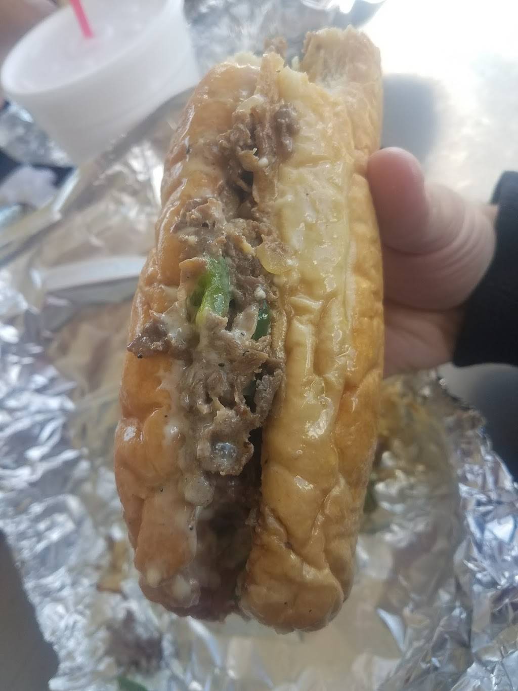 Home Town Burger | restaurant | 4719 Olivehurst Ave, Olivehurst, CA 95961, USA | 5307439220 OR +1 530-743-9220