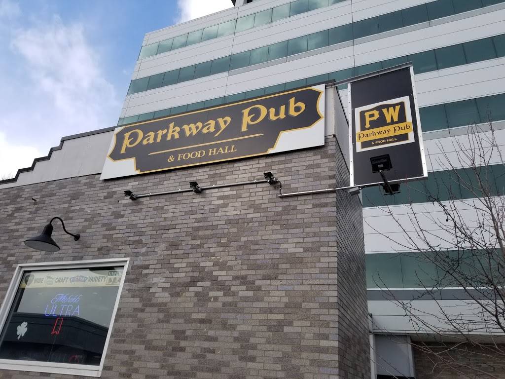 Parkway pub n food hall | restaurant | 875 Greentree Rd suite 101 building 7, Pittsburgh, PA 15220, USA | 4128756124 OR +1 412-875-6124