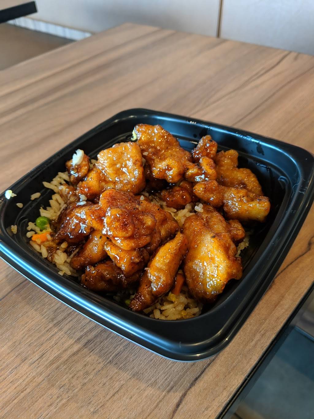 Panda Express | restaurant | 11071 SW Village Pkwy, Port St. Lucie, FL 34987, USA | 7723459918 OR +1 772-345-9918