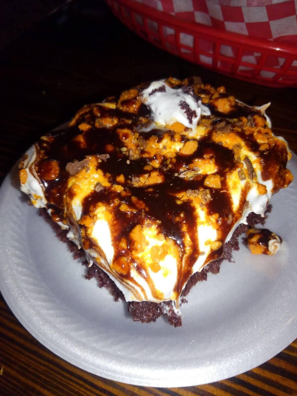 Cornbreads Kitchen | restaurant | 117 Main Ave N, Fayetteville, TN 37334, USA | 9315575117 OR +1 931-557-5117