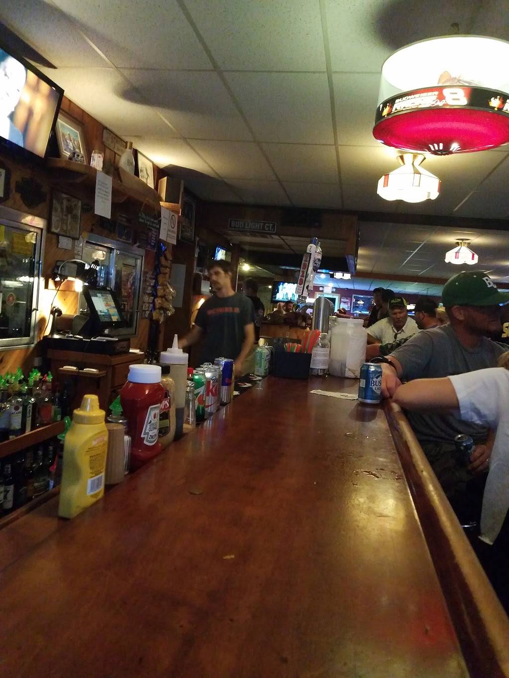 Mikes Bay Town Bar-Grill | restaurant | W6454 WI-35, Bay City, WI 54723, USA | 7155943888 OR +1 715-594-3888