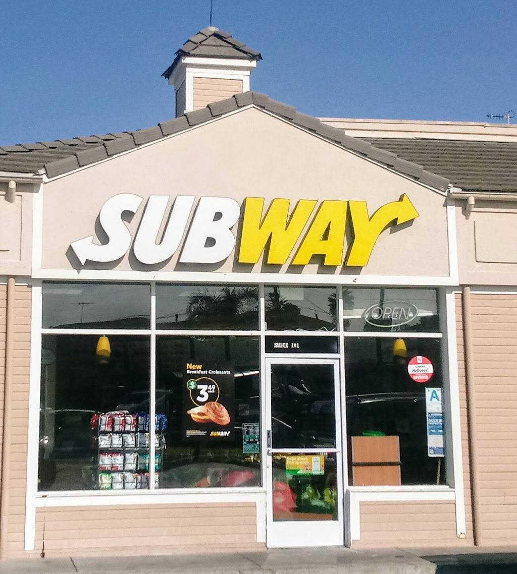 Subway Restaurants | restaurant | 1306 S Gaffey St #101, San Pedro, CA 90731, USA | 3108331222 OR +1 310-833-1222