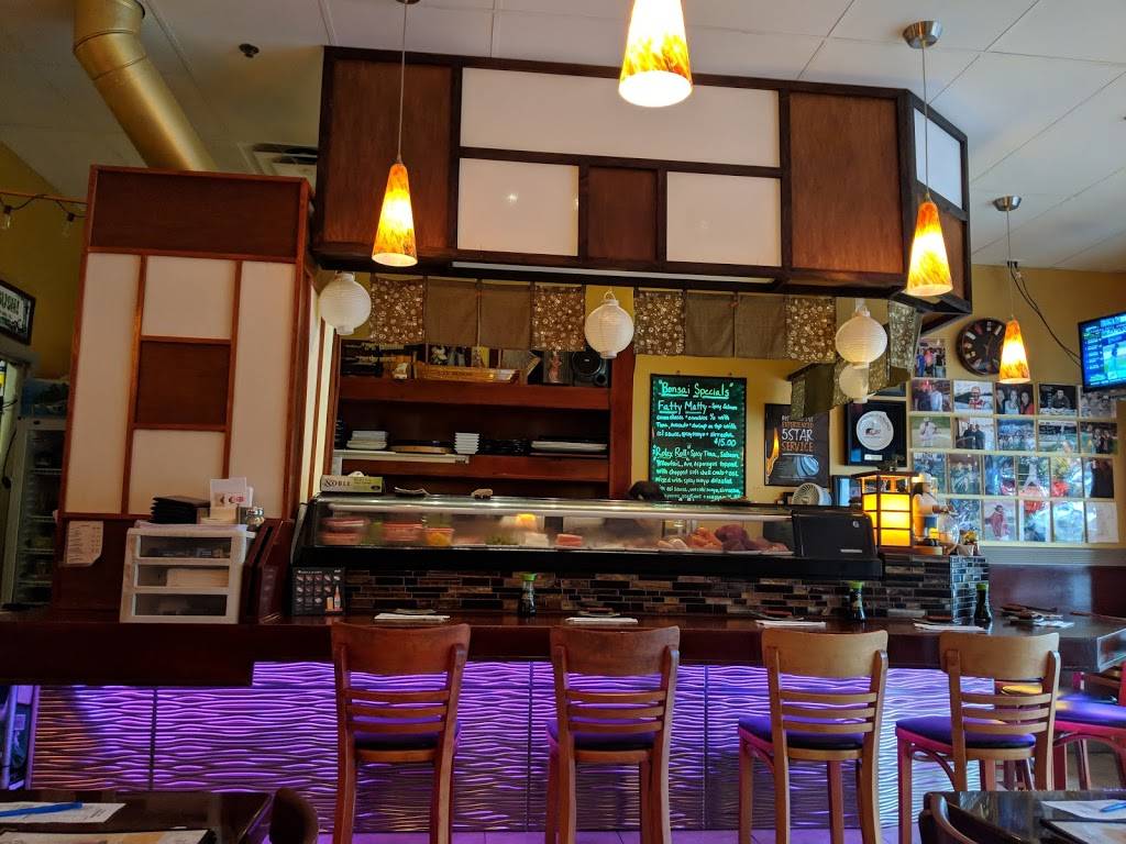 Bonsai Sushi | restaurant | 5174 Dr Phillips Blvd, Orlando, FL 32819, USA | 4072920333 OR +1 407-292-0333