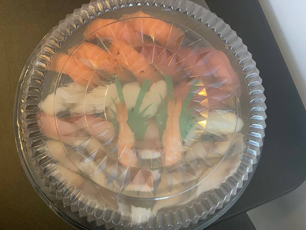 Sugoi Sushi | restaurant | 958 Washington St, Braintree, MA 02184, USA | 7812286427 OR +1 781-228-6427